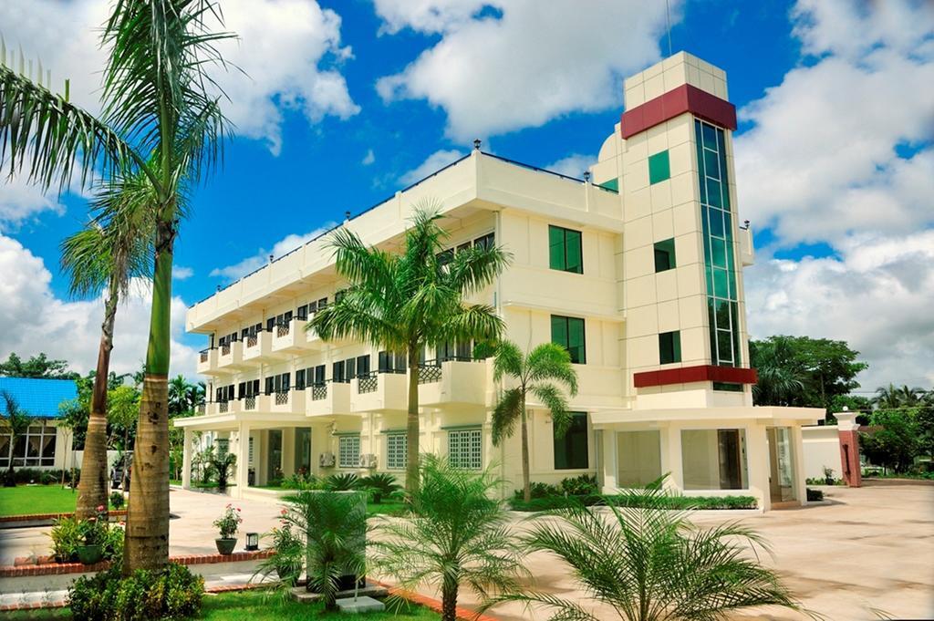 Royal Golden View Hotel Γιανγκόν Εξωτερικό φωτογραφία
